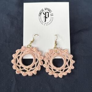 NWT PANACHE‎ CO. Crochet Pale Pink Earring Floral Doily Shabby Chic